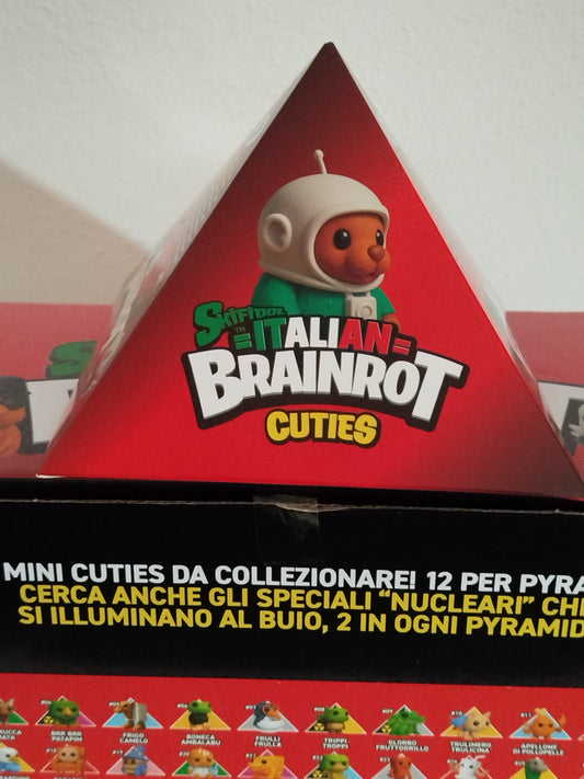 Skifidol Italian Brainrot Cuties Piramide Singola Rossa