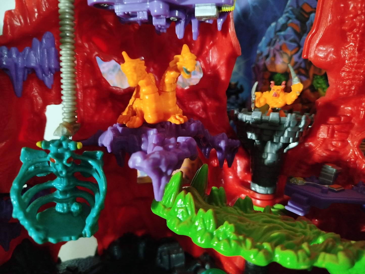 Mighty Mask Montagna del teschio maledetto